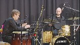 Rytmická baterie: perkusista Petr Toman a bubeník Jan Dvořák