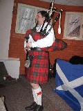 David Neckář v akci před skotskou vlajkou